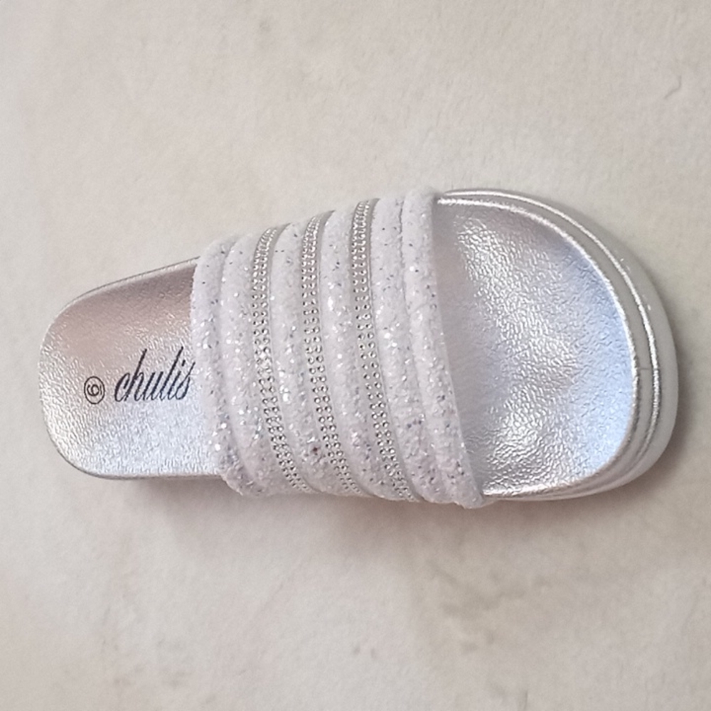silver platform sandals - Picture 3 of 6